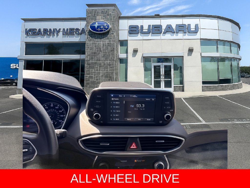 Used 2020 Hyundai Santa Fe SE AWD/4WD image 4