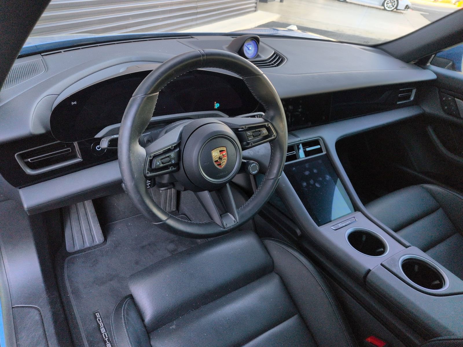 Certified 2023 Porsche Taycan image 4