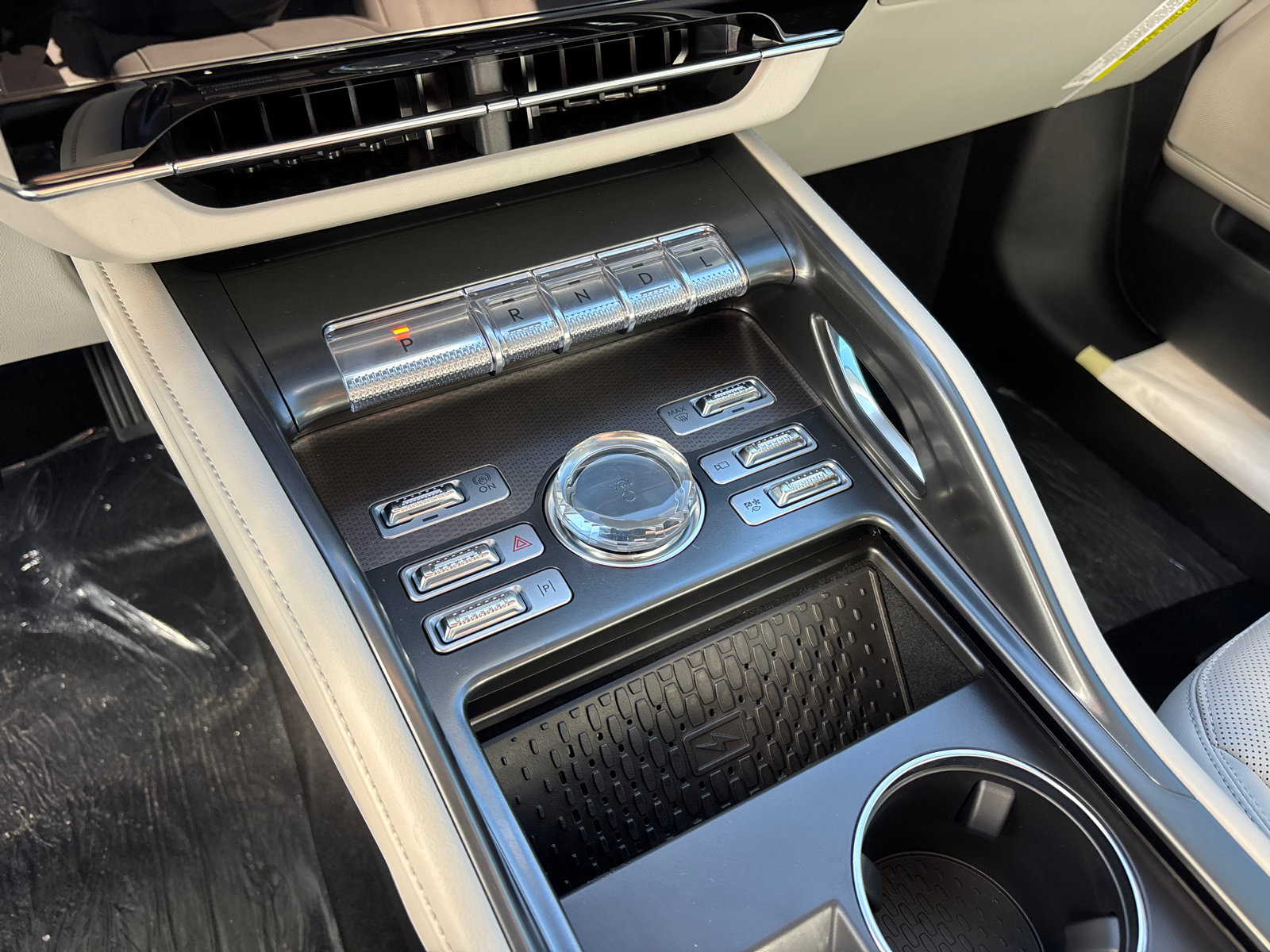 New 2026 Lincoln Nautilus Premier w/ Equipment Group 102A image 24