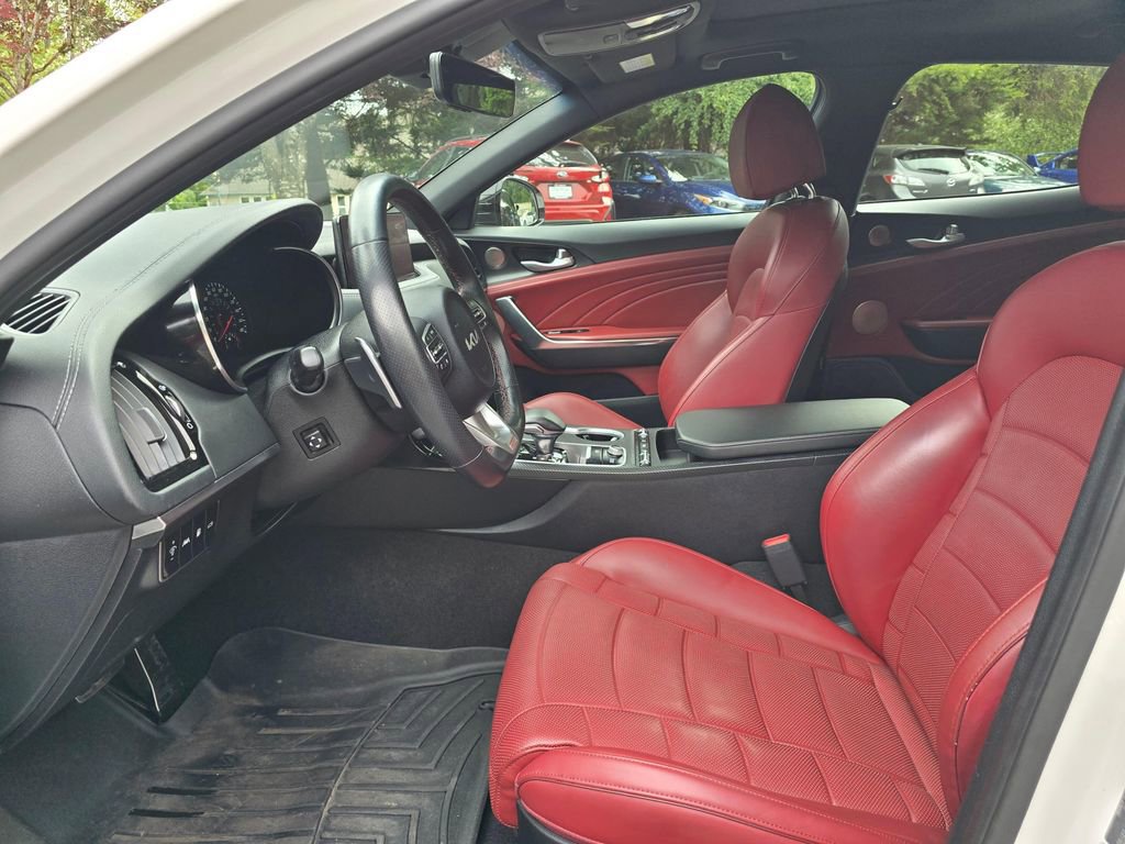Certified 2022 Kia Stinger GT2 w/ Scorpion Package AWD/4WD image 8