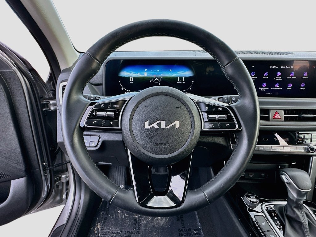 Used 2025 Kia Seltos EX w/ EX Sunroof Package FWD image 11