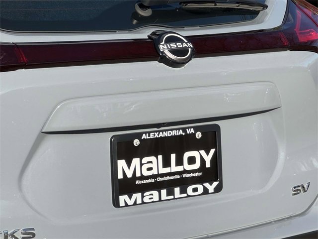 Used 2024 Nissan Kicks SV image 8