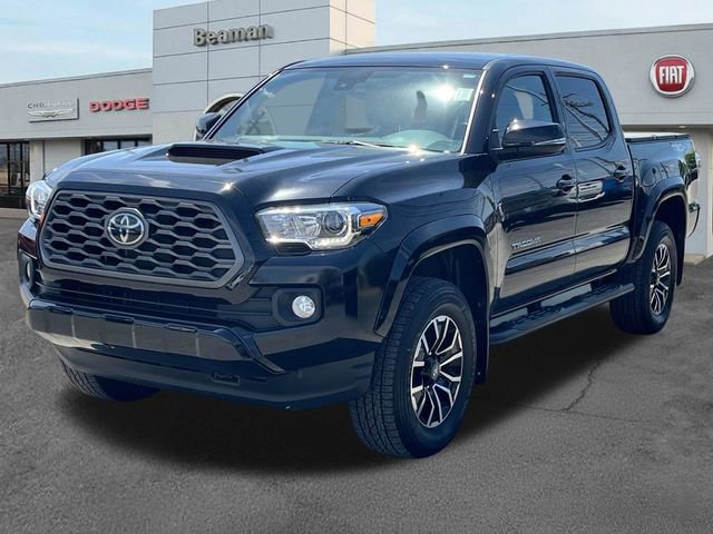 Used 2023 Toyota Tacoma TRD Sport AWD/4WD image 3