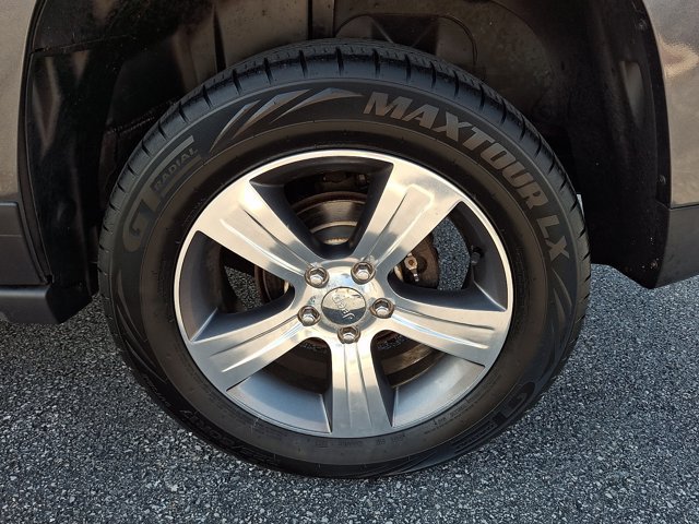 Used 2017 Jeep Patriot High Altitude AWD/4WD image 17