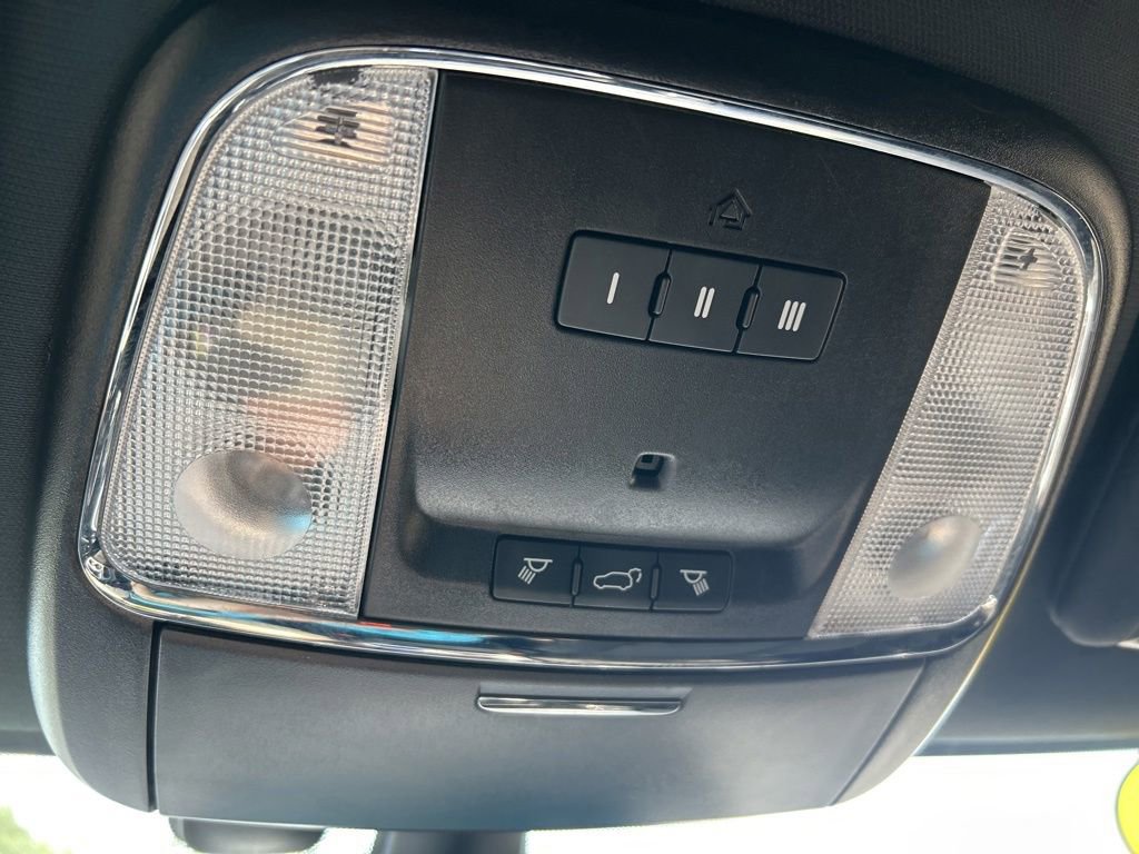 Used 2021 Jeep Grand Cherokee Freedom Edition RWD image 40