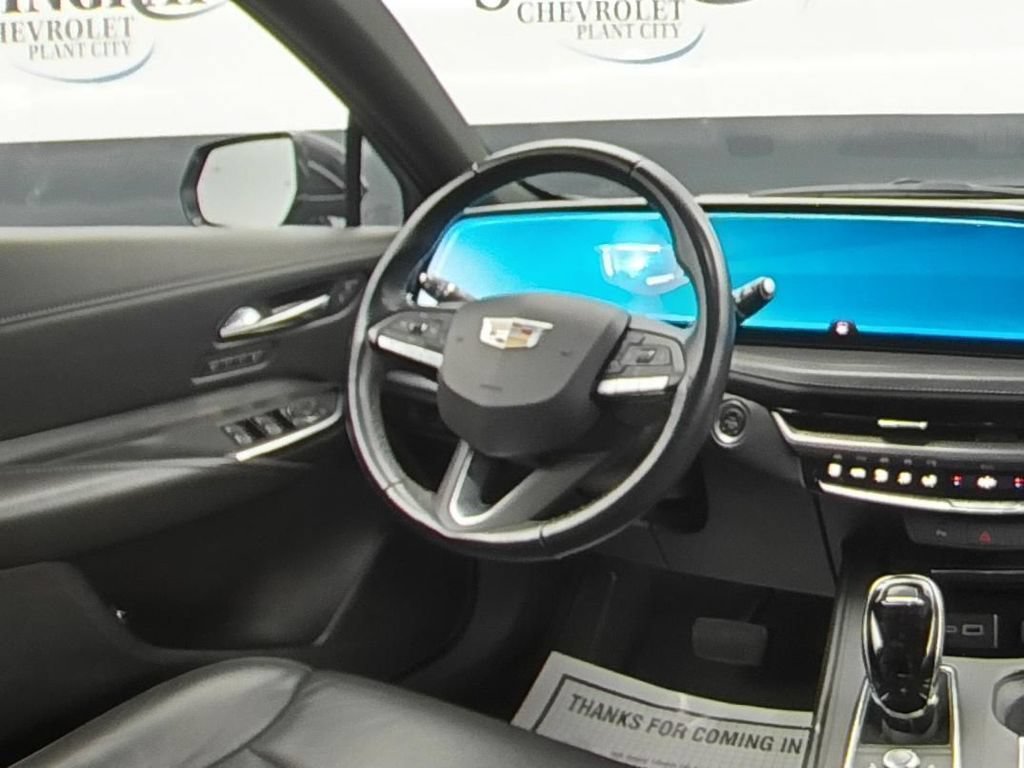 Used 2024 Cadillac XT4 Premium Luxury FWD image 16