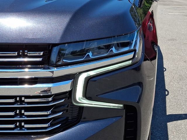 Used 2023 Chevrolet Suburban Premier RWD image 11