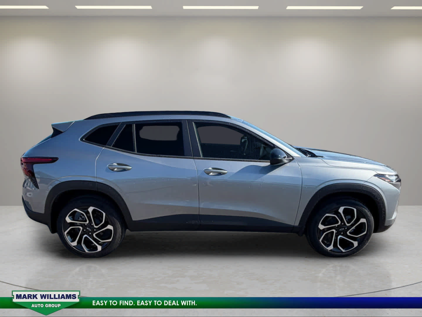 New 2026 Chevrolet Trax RS w/ Sunroof Package FWD image 7