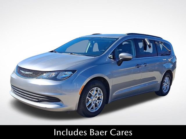 Used 2020 Chrysler Voyager LX w/ Cold Weather Group image 3