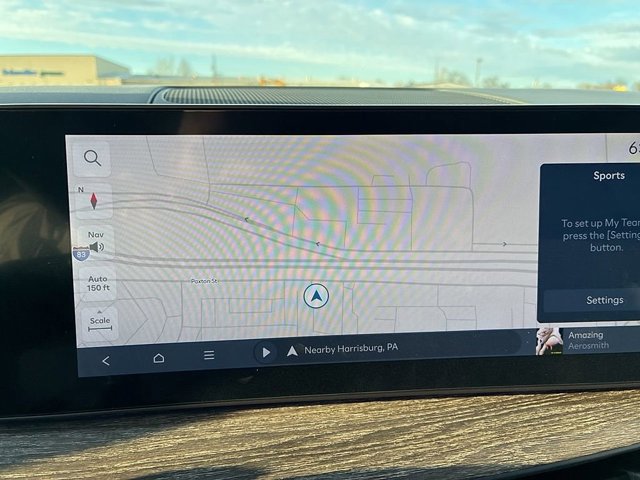 Used 2024 Hyundai Santa Fe Limited image 30