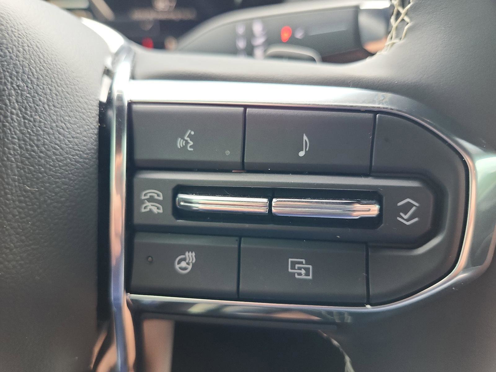 Used 2024 GMC Acadia Denali w/ Super Cruise Package image 24