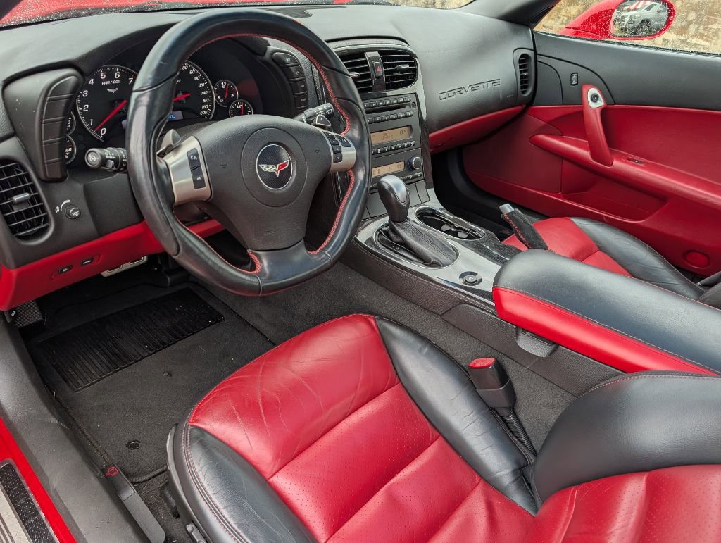 Used 2011 Chevrolet Corvette Coupe w/ Roof Package image 7