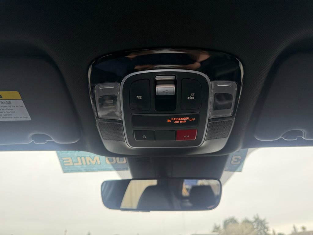 Used 2023 Hyundai Santa Cruz Limited image 24