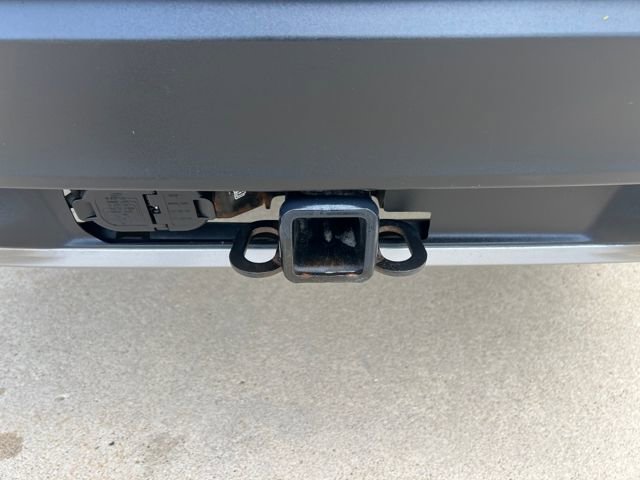 Used 2022 Ford Explorer Limited w/ Class IV Trailer Tow Package image 12