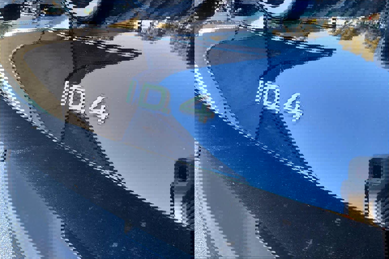 Used 2023 Volkswagen ID.4 S image 10