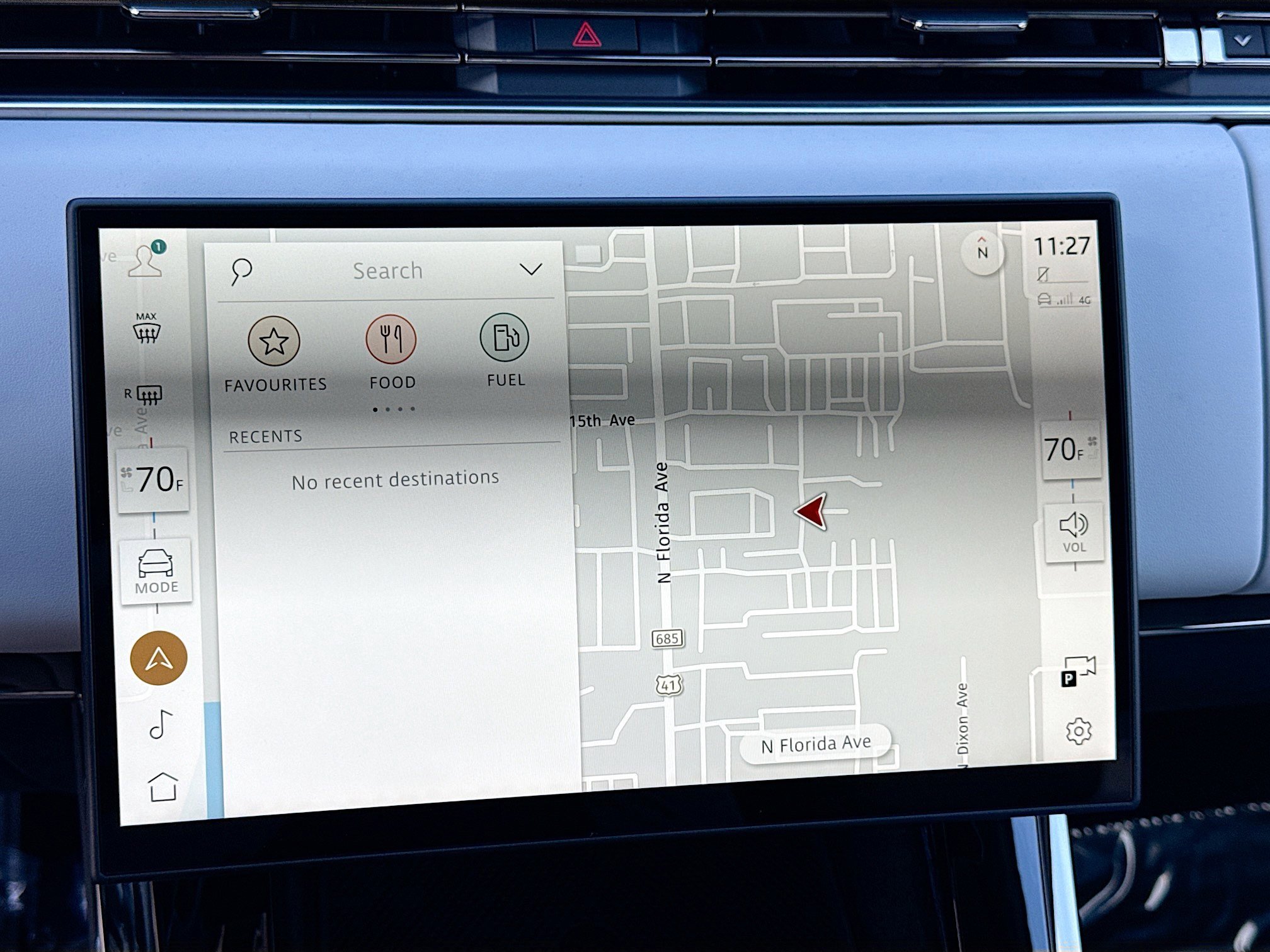 Used 2025 Land Rover Range Rover Sport Dynamic SE image 31