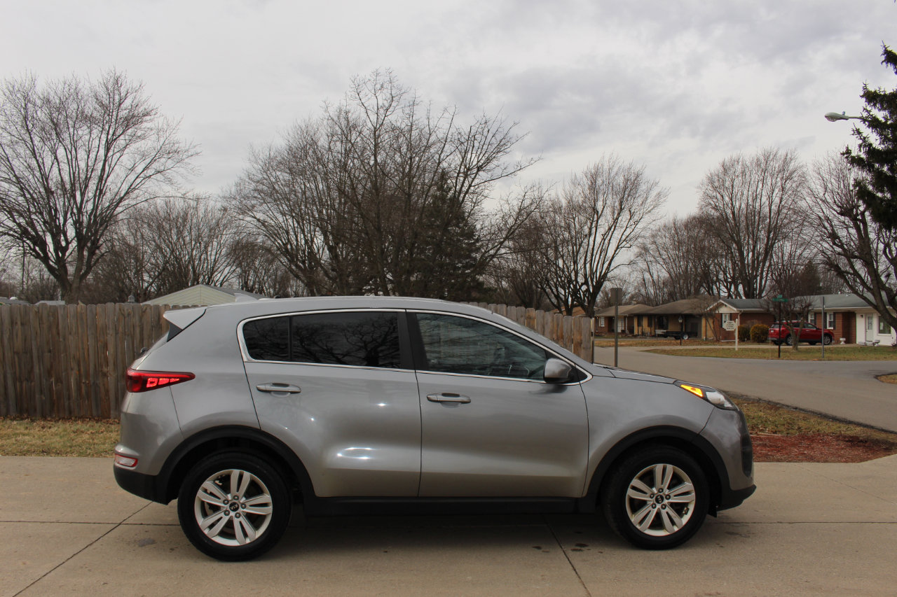 Used 2019 Kia Sportage LX image 10
