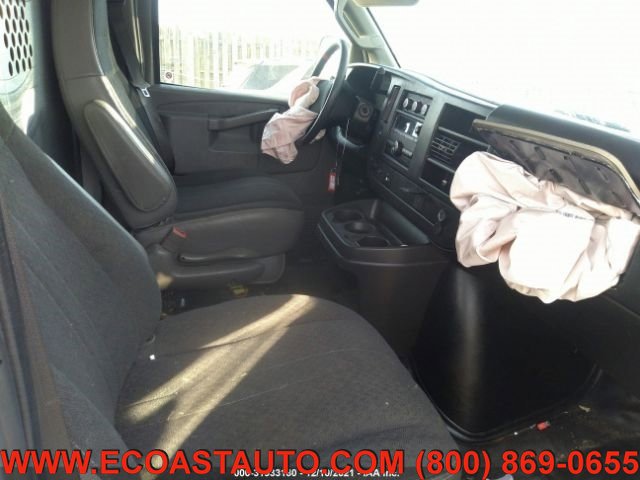 Used 2018 GMC Savana 2500 RWD image 7
