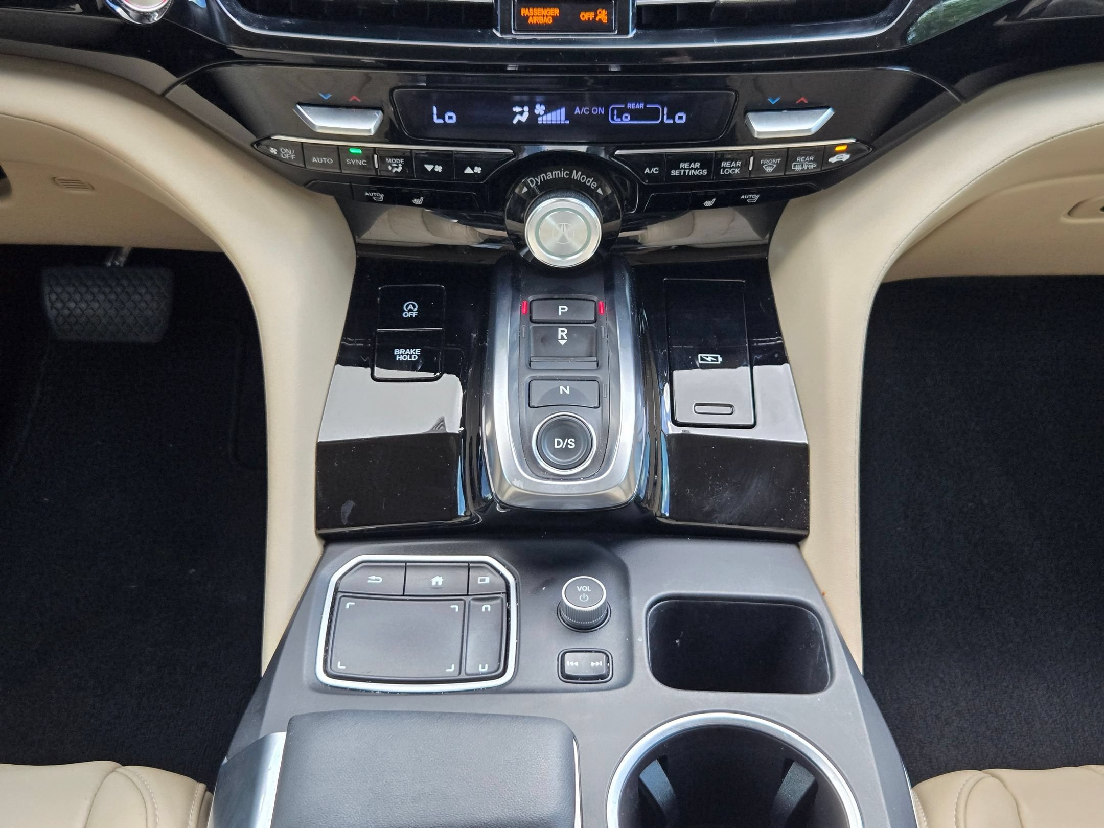 Used 2024 Acura MDX FWD w/ Technology Package image 19