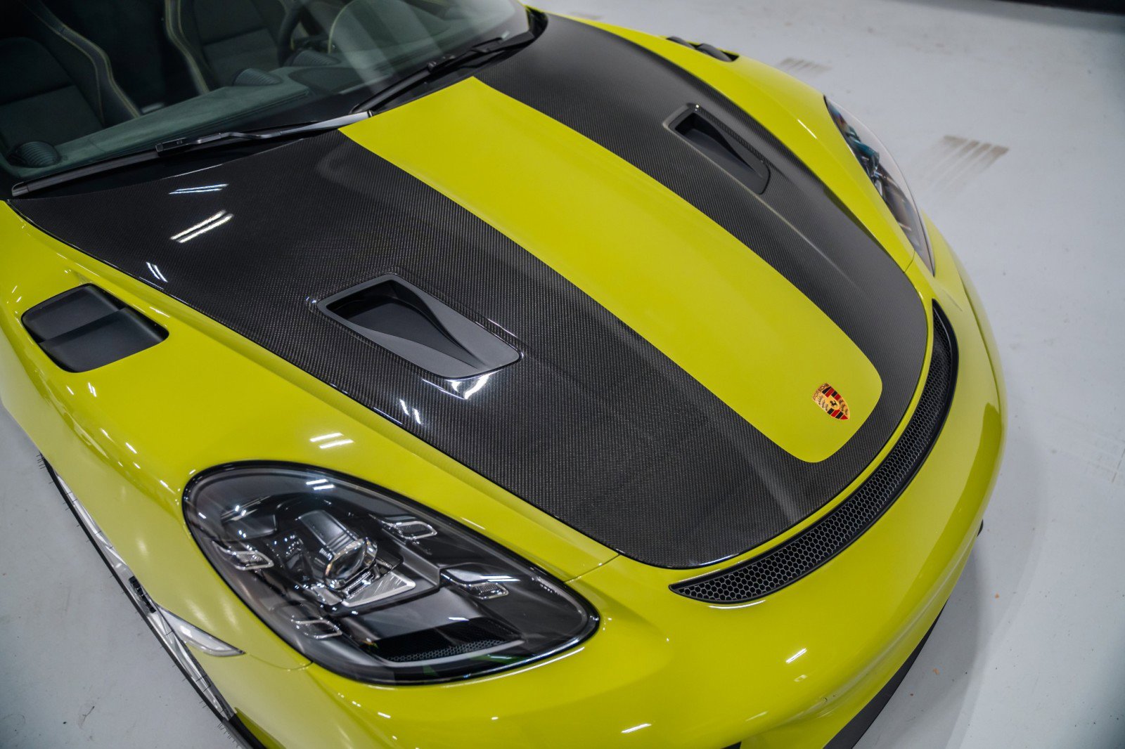 Used 2025 Porsche 718 Boxster Spyder RS image 35