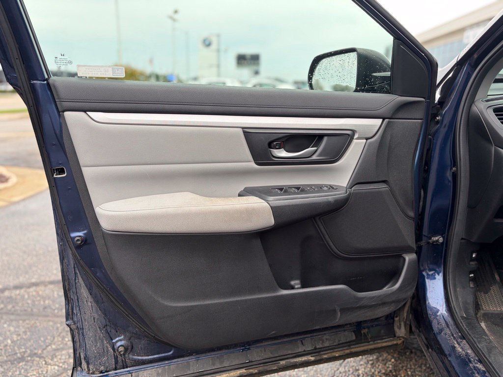 Used 2018 Honda CR-V LX image 16