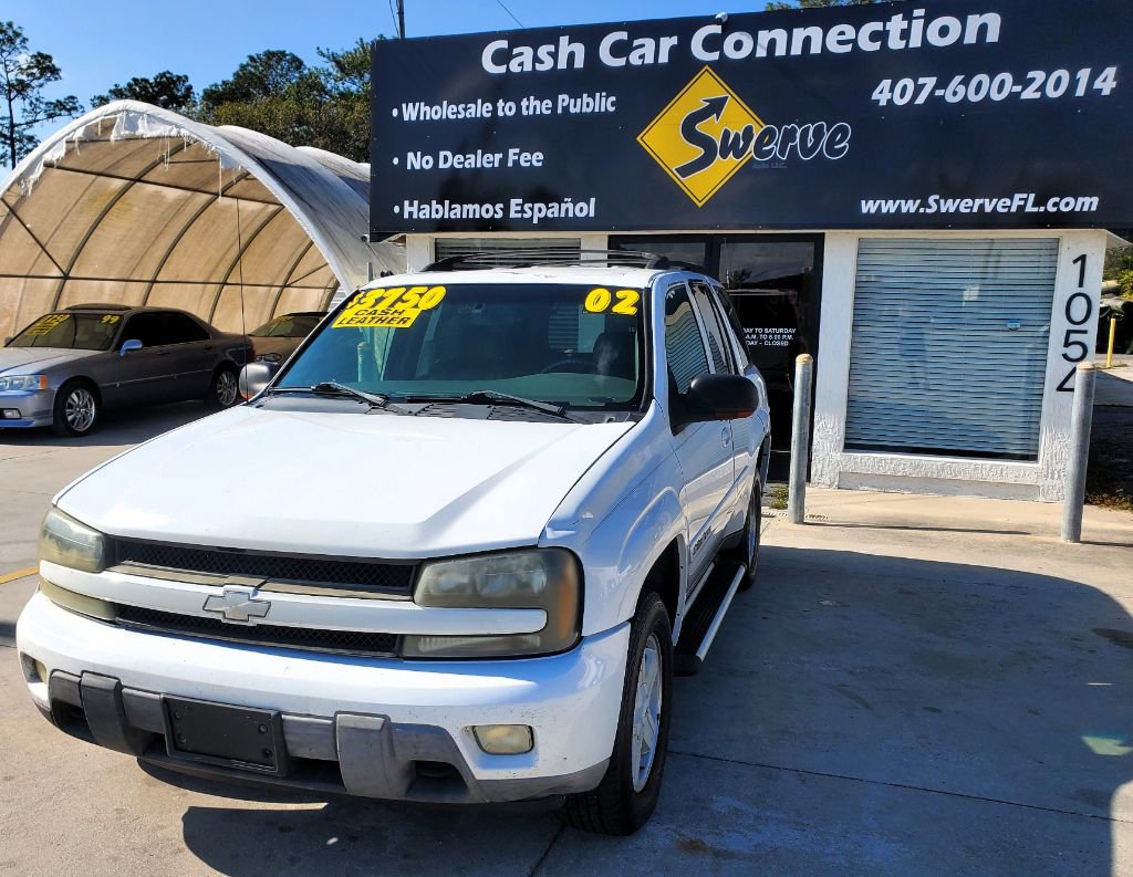 Used 2002 Chevrolet TrailBlazer LTZ image 2