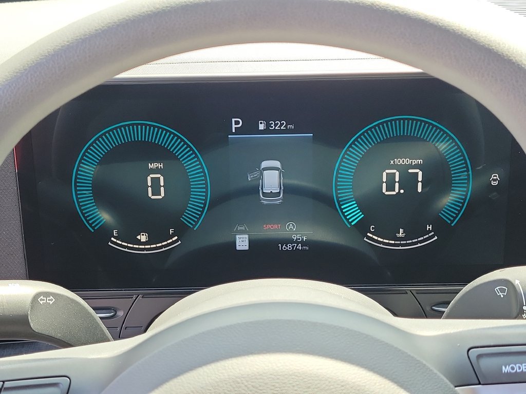 Used 2025 Hyundai Kona SE FWD image 26