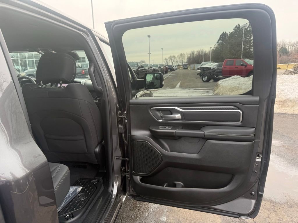 New 2026 RAM 1500 Big Horn AWD/4WD image 27