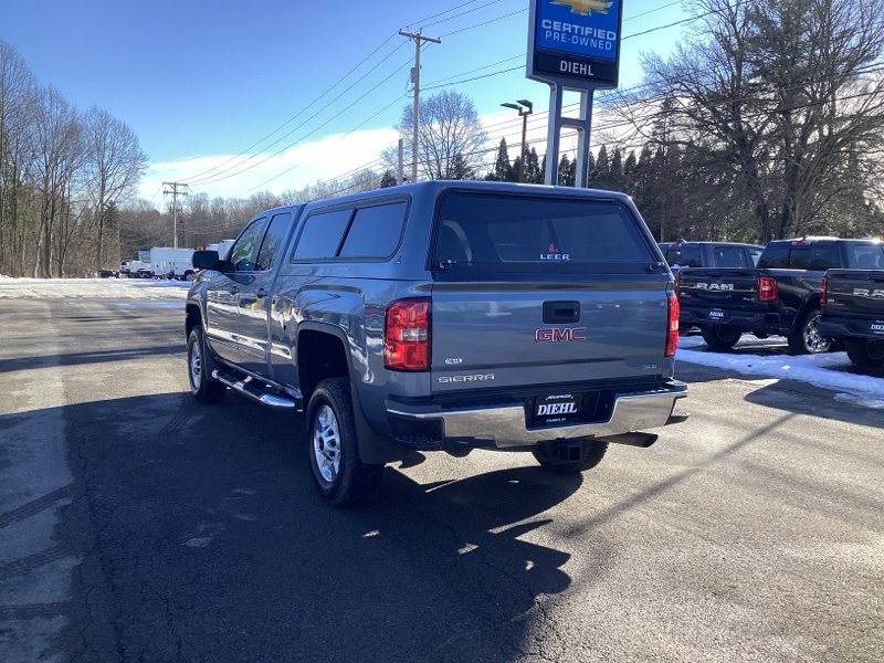 Used 2016 GMC Sierra 2500 SLE w/ SLE Preferred Package image 5