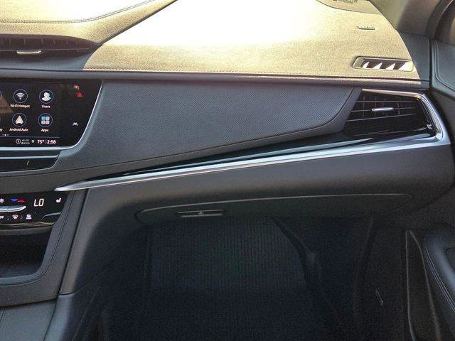 Used 2024 Cadillac XT6 Luxury w/ LPO, Floor Liner Package image 38