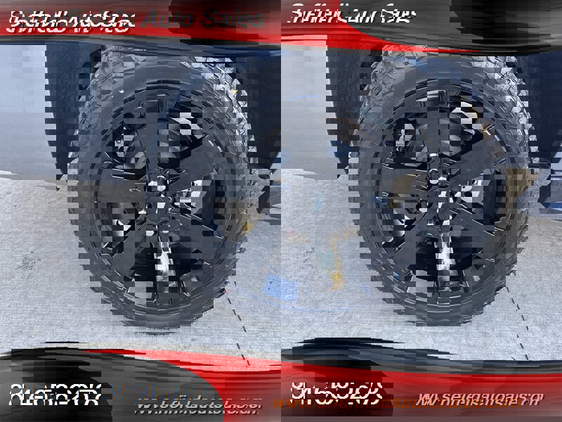 Used 2020 Chevrolet Suburban LT image 49