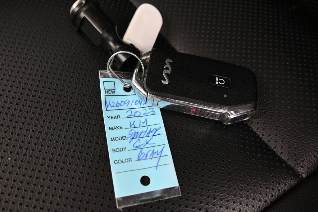 Used 2023 Kia Sportage EX FWD image 27