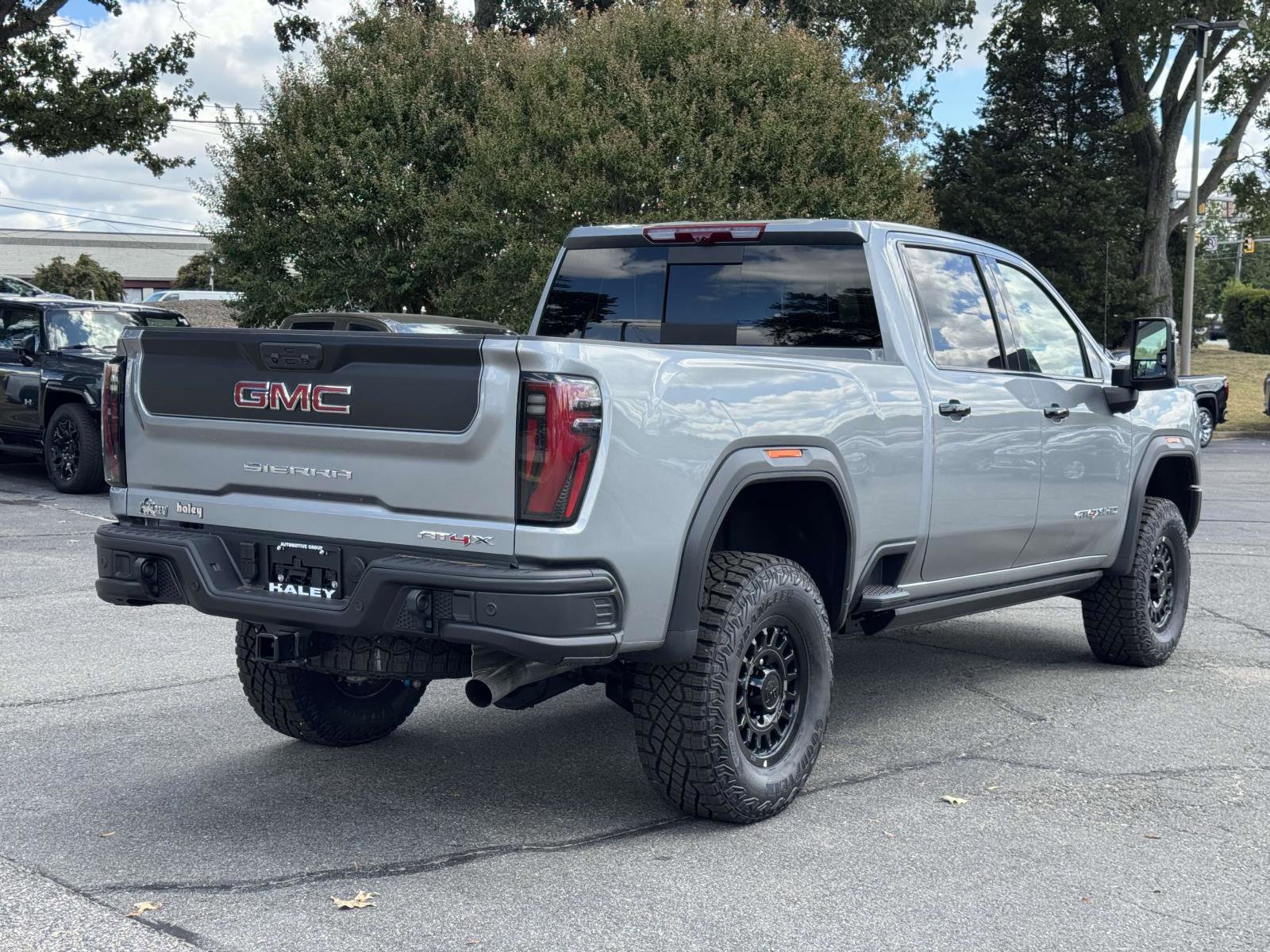 New 2025 GMC Sierra 2500 AT4X w/ AT4X AEV Edition image 21