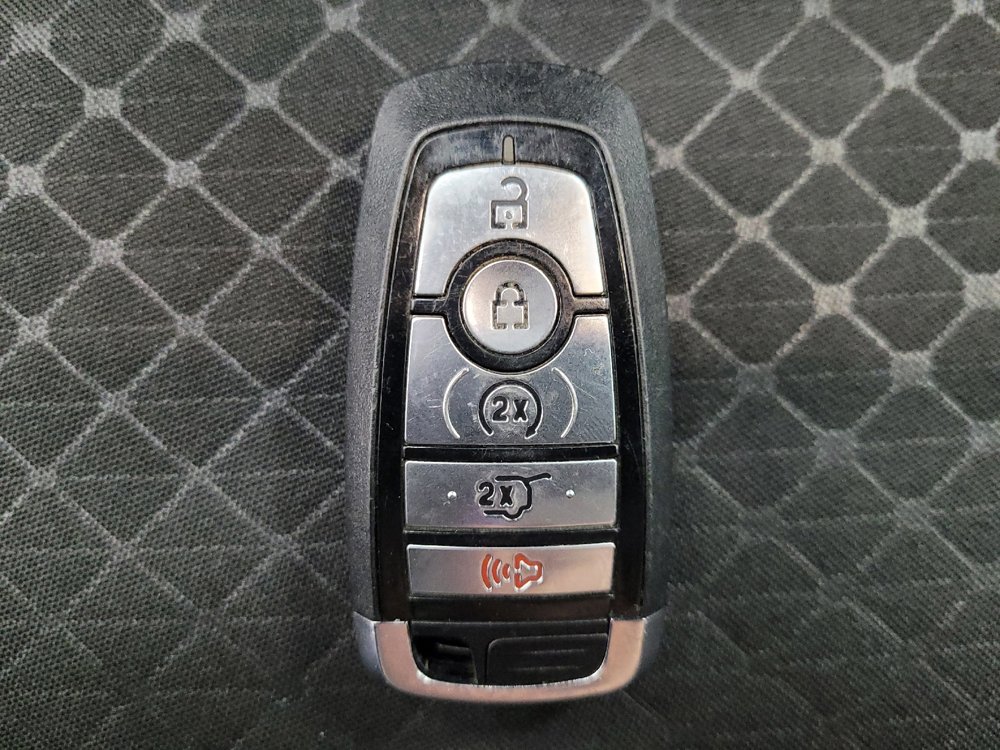 Used 2024 Ford Escape Active w/ Tech Pack #1 AWD/4WD image 32