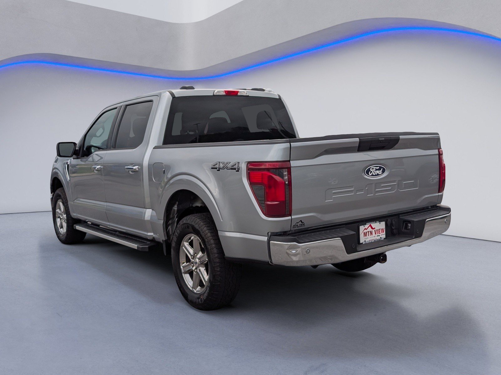 Used 2025 Ford F150 XLT w/ Equipment Group 301A Standard AWD/4WD image 7