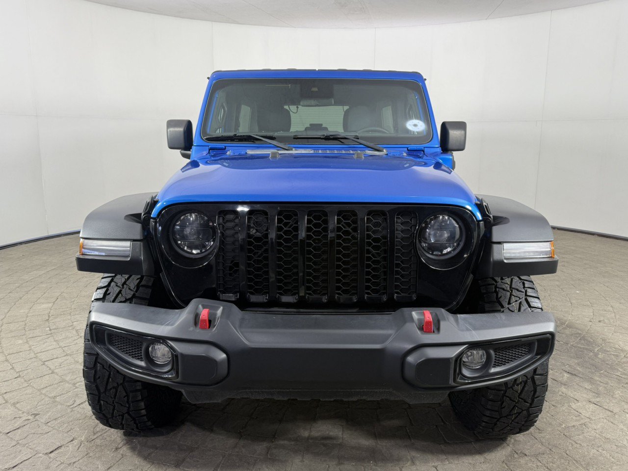 Used 2024 Jeep Wrangler Unlimited AWD/4WD image 2
