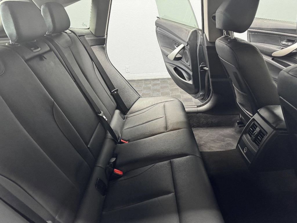 Used 2014 BMW 328i Gran Turismo xDrive w/ Technology Package image 50