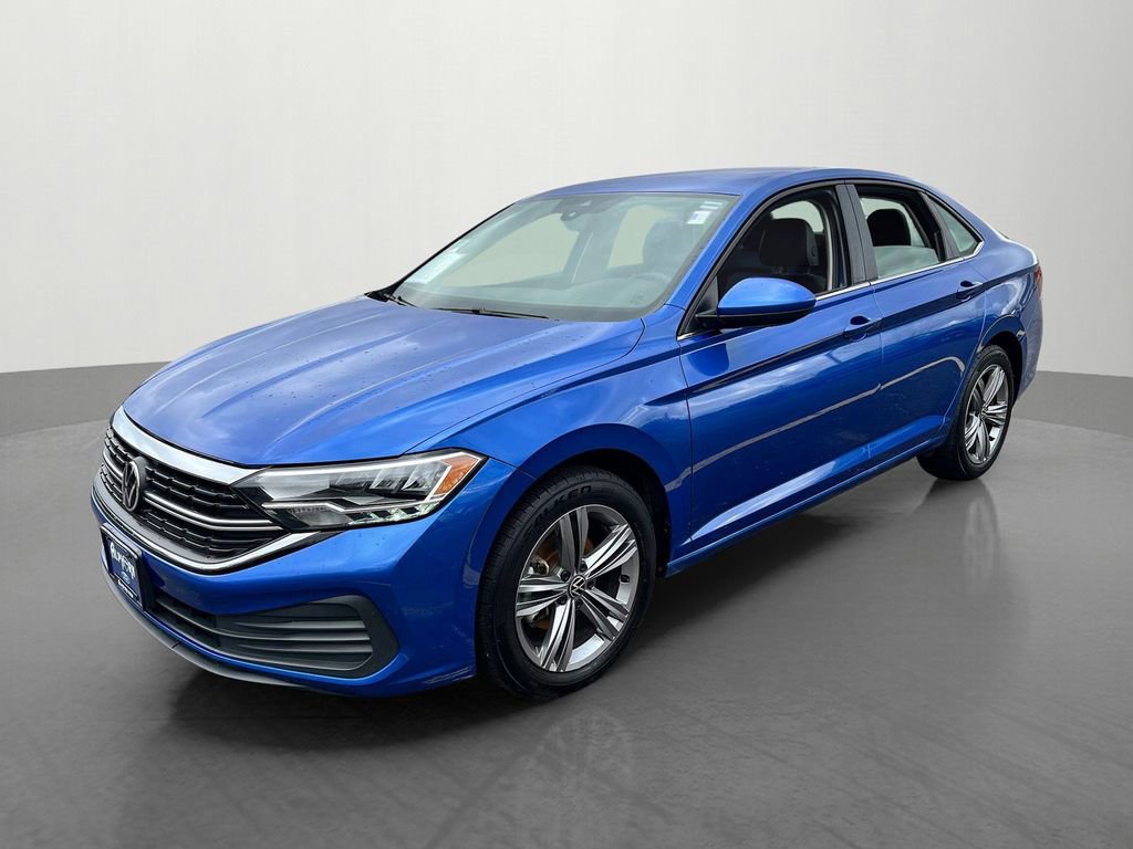 Used 2024 Volkswagen Jetta SE image 6