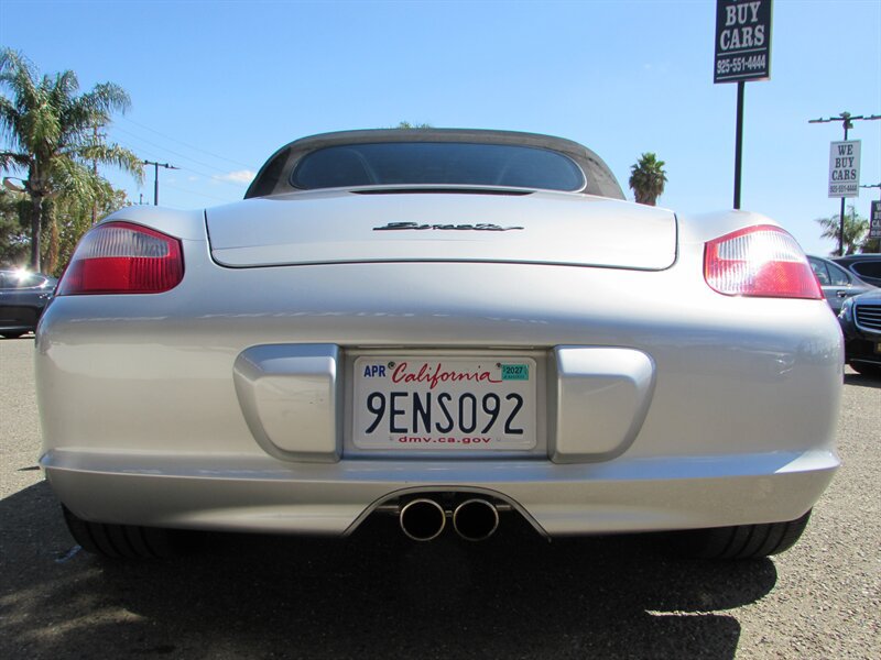 Used 2005 Porsche Boxster RWD image 6