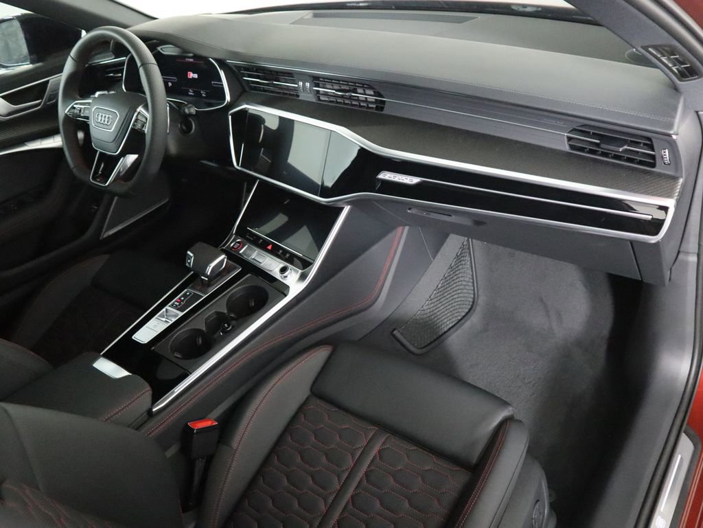 New 2025 Audi RS 6 performance image 19