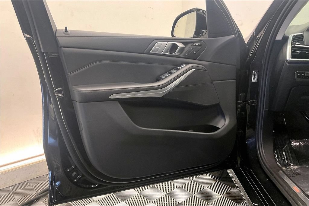 Used 2019 BMW X7 xDrive40i AWD/4WD image 24
