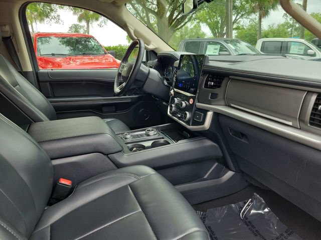 Used 2024 Ford Expedition Max XLT AWD/4WD image 36