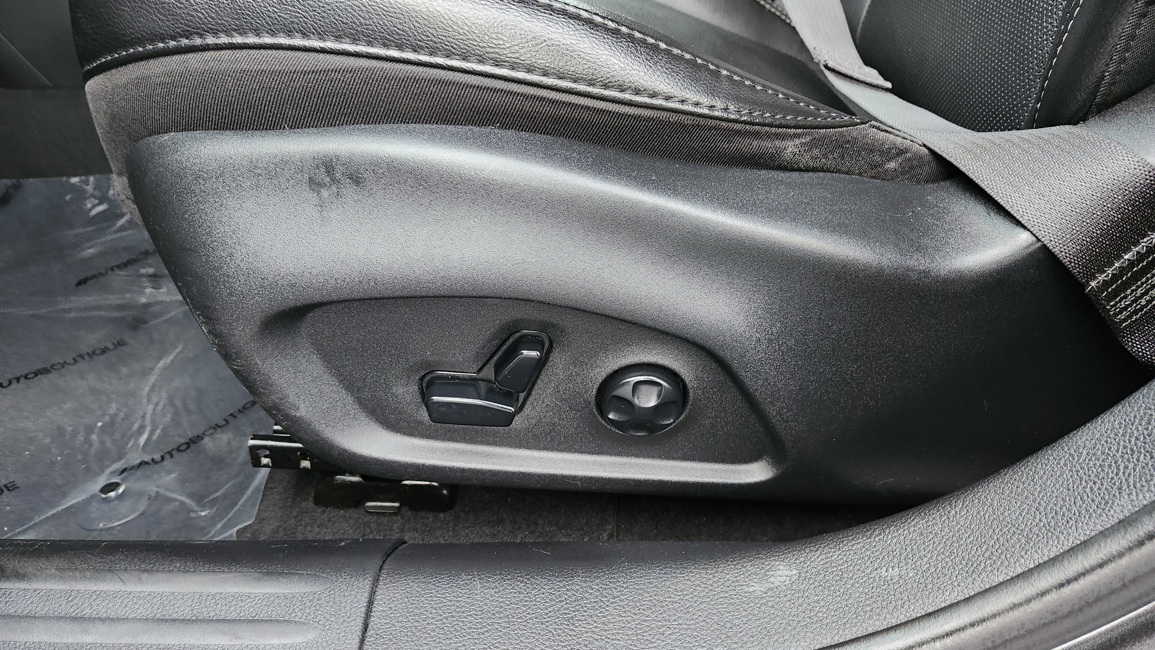 Used 2021 Jeep Compass Latitude w/ Driver Assistance Group image 25