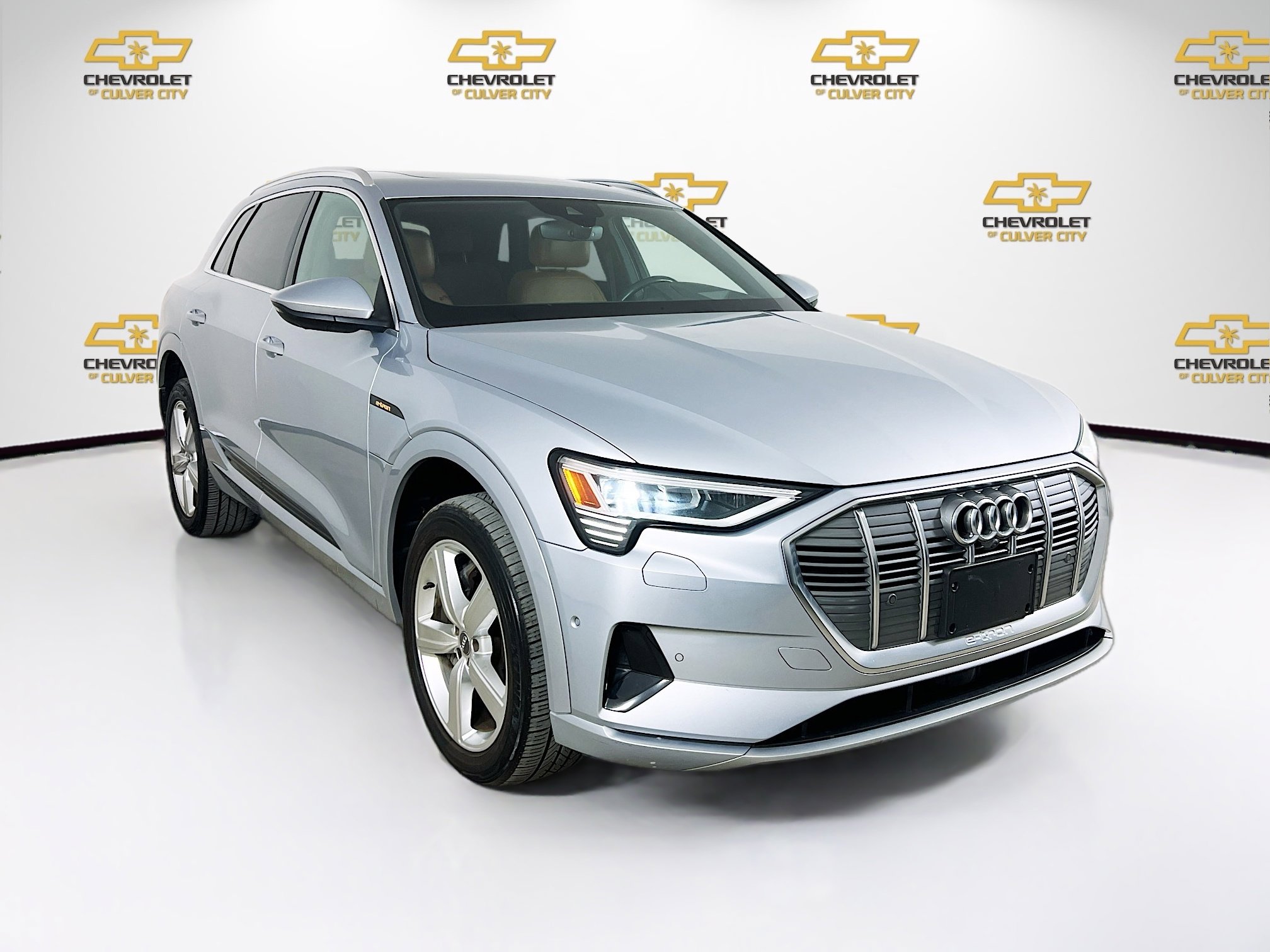 Used 2019 Audi e-tron Prestige w/ Prestige Package
