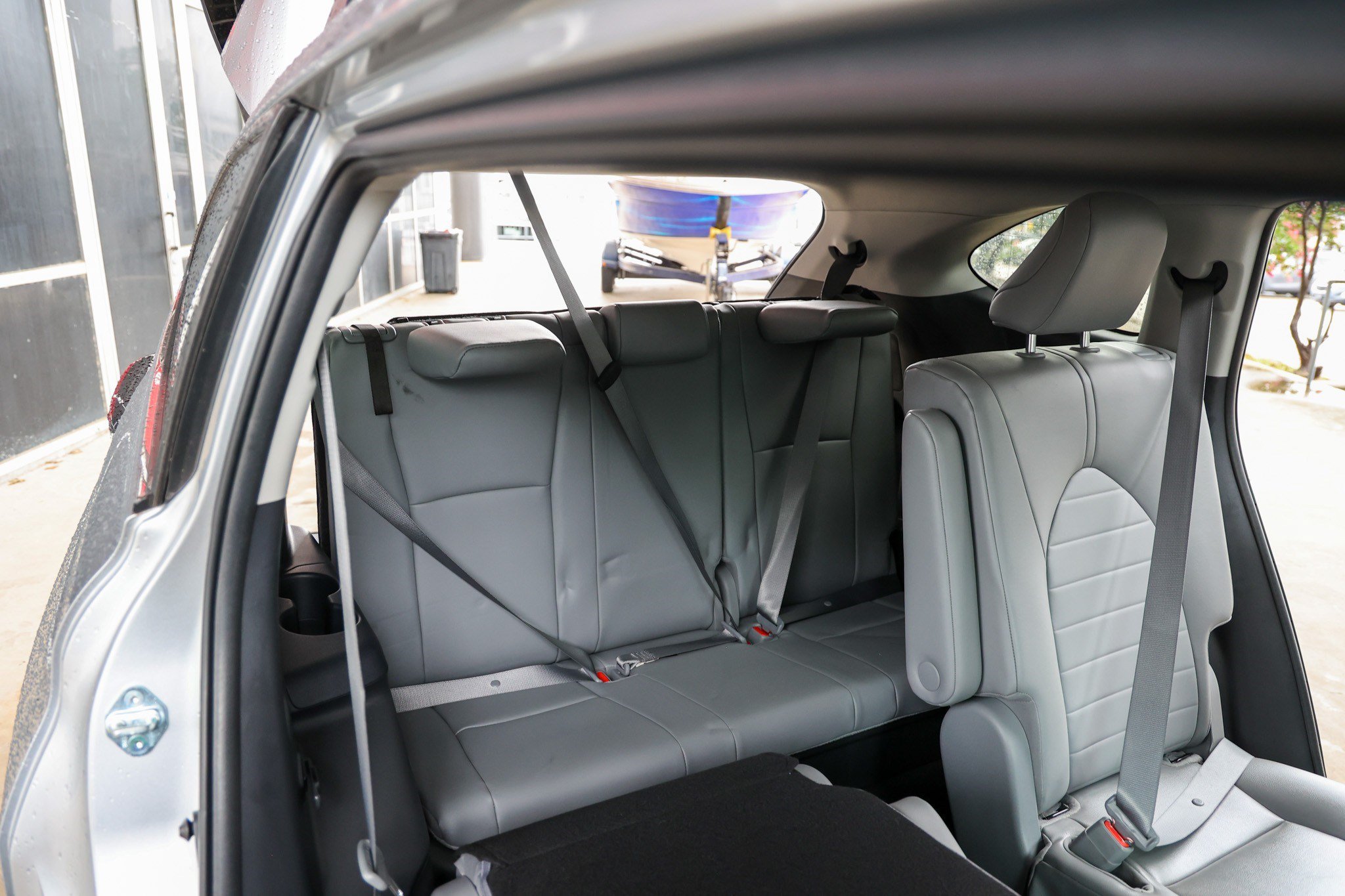 Used 2023 Toyota Highlander XLE FWD image 46