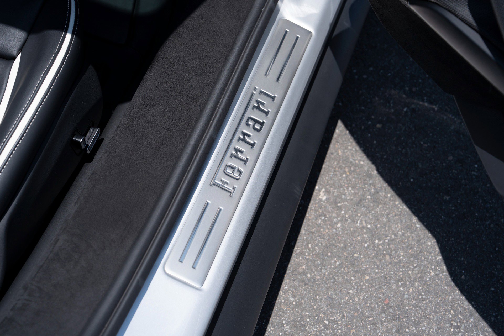 Used 2024 Ferrari 296 GTS image 15