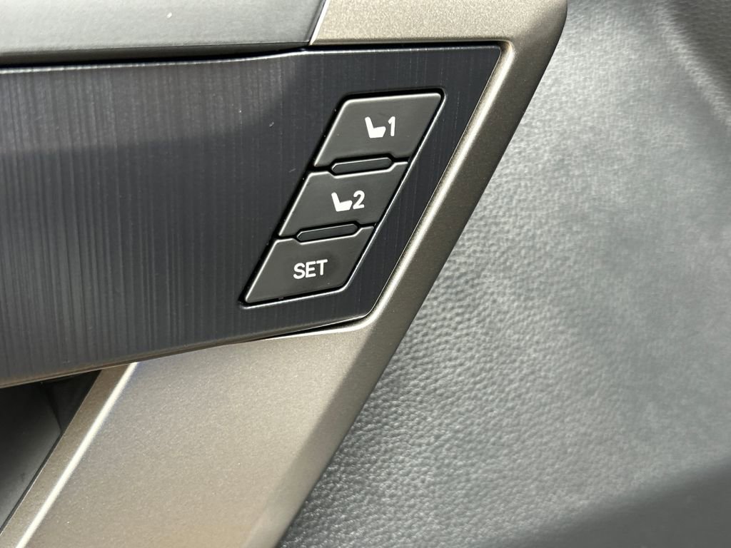 New 2026 Toyota Tundra Platinum image 8