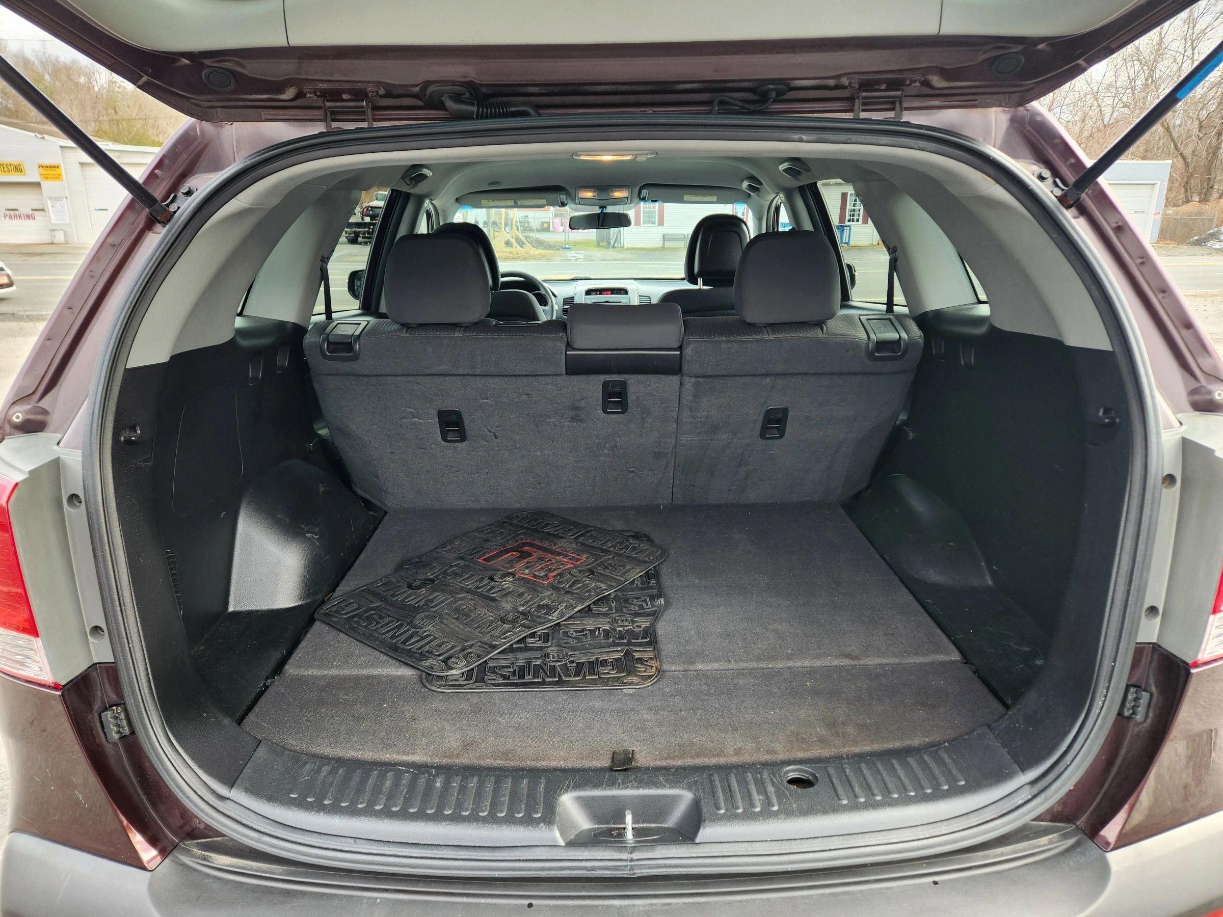 Used 2012 Kia Sorento LX image 14