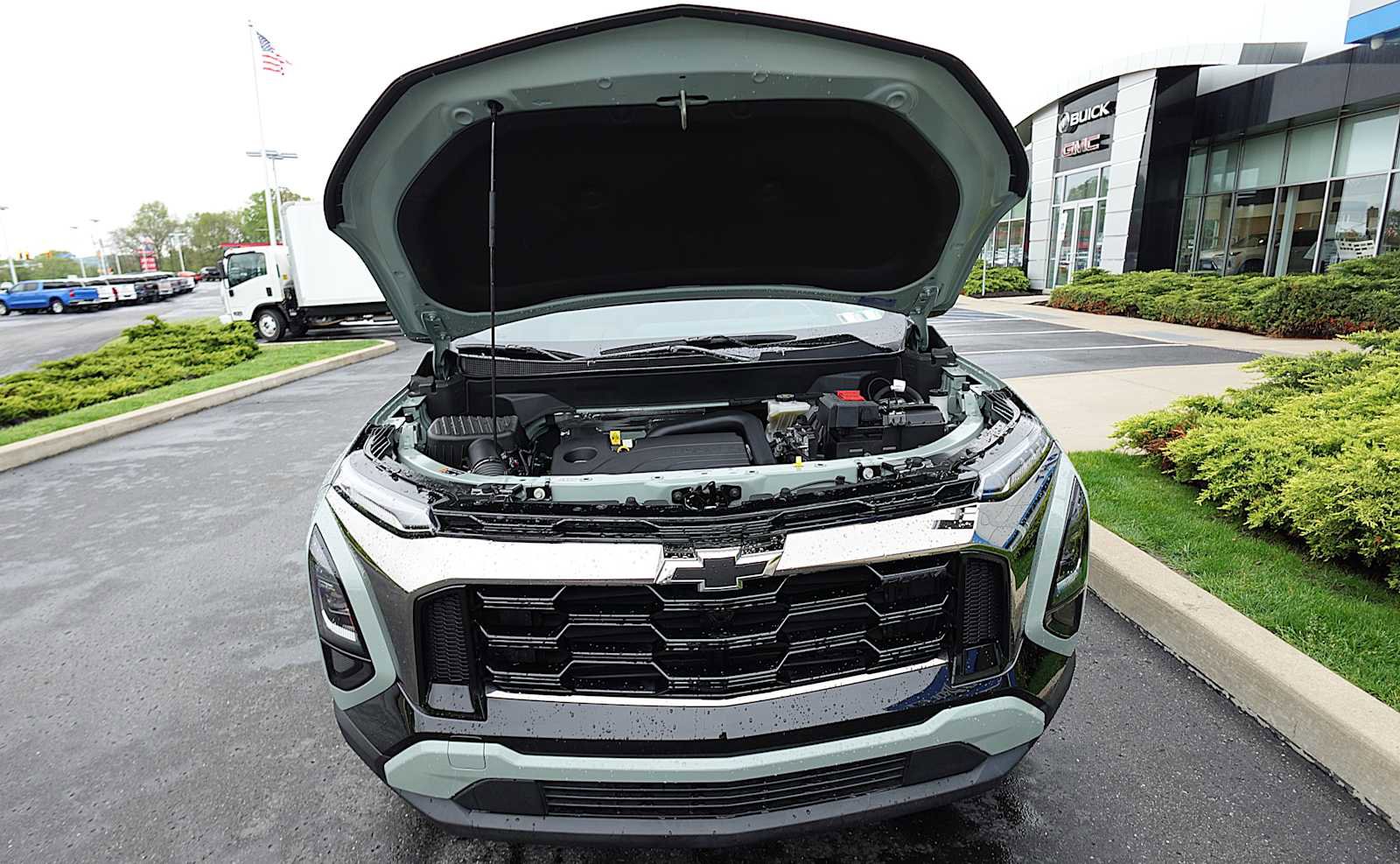 Used 2025 Chevrolet Equinox ACTIV w/ Convenience Package III AWD/4WD image 33
