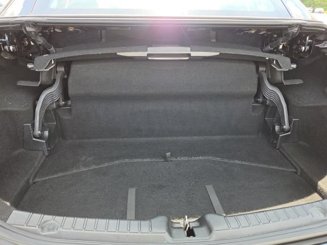 Used 2015 Mercedes-Benz SLK 250 w/ Premium Package image 5
